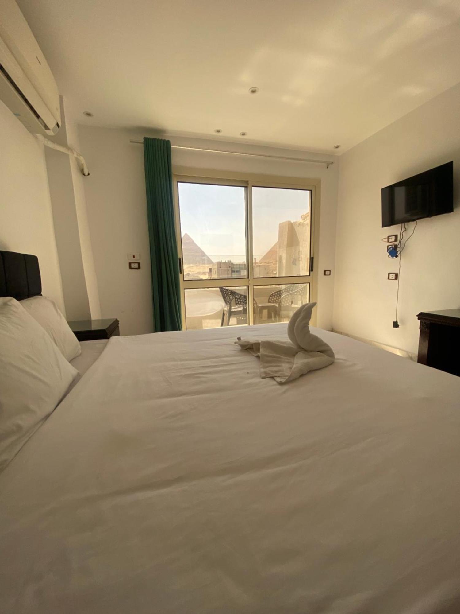 Middle East Pyramids Hotel Kafrat al Jabal ภายนอก รูปภาพ