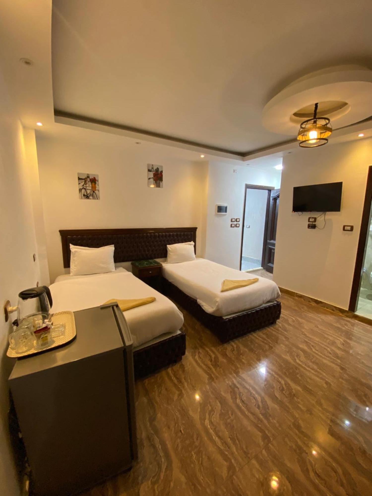 Middle East Pyramids Hotel Kafrat al Jabal ภายนอก รูปภาพ